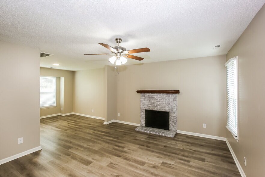 Building Photo - 3416 Fortis Ln