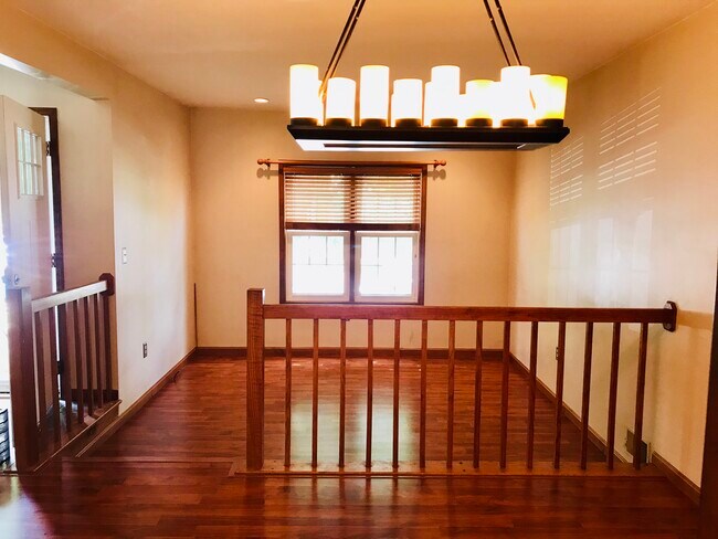 Den - 45 Pinewood Circle