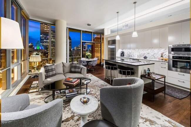 Building Photo - 5th and Madison Condominiums ~ Downtown Seattle
