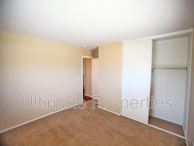 Building Photo - 2334 W Spencer Run