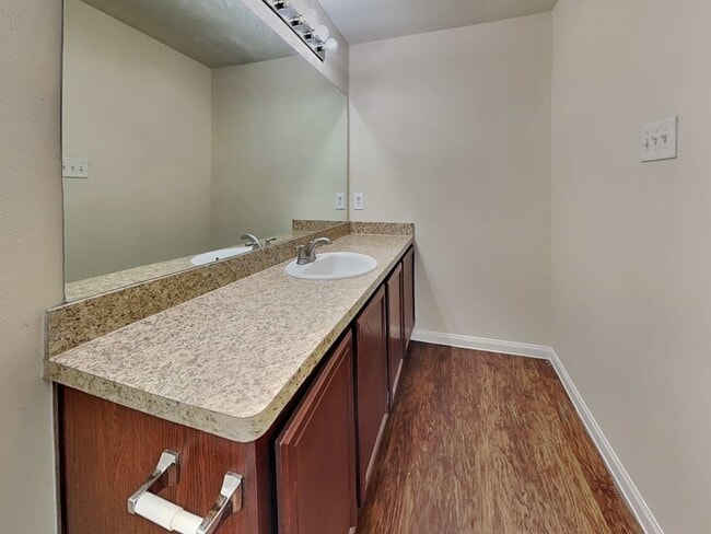 Building Photo - 12618 Mountain Daisy Rd