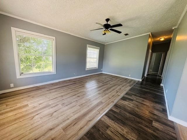Building Photo - 620 Blueberry Ln