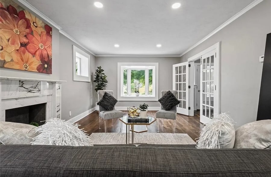Primary Photo - 261 Orchard Dr