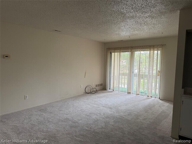 Building Photo - 27915 Berrywood Ln