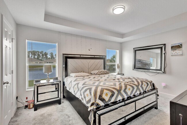 Building Photo - 9709 Starboard Dr