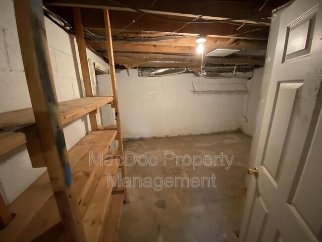 Building Photo - 11308 Gordon Rd