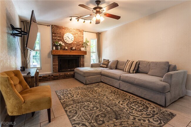 Building Photo - 1453 Claret Ct