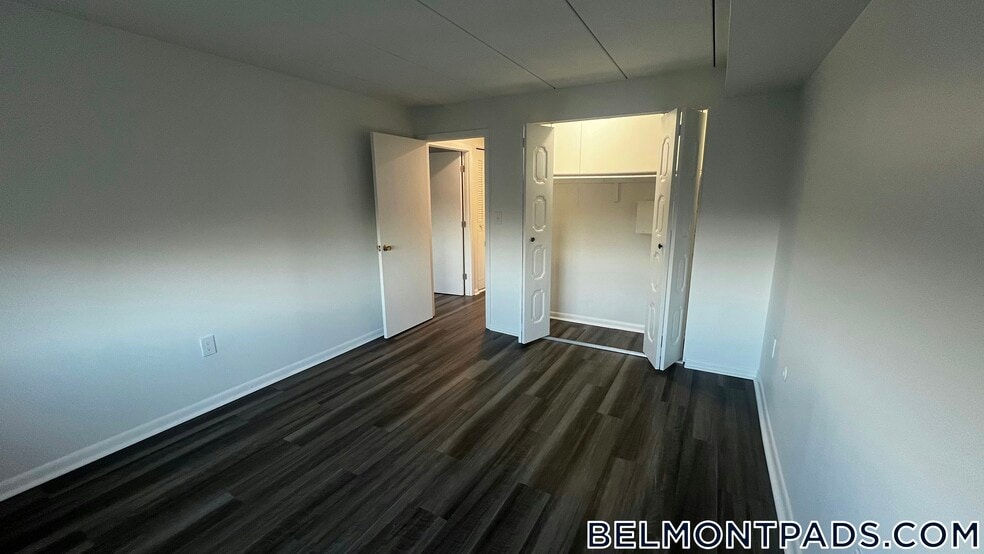 Building Photo - 55 Hill Rd