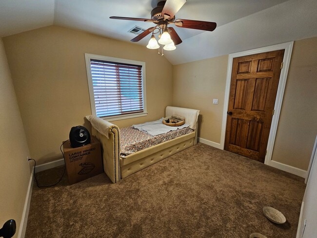 Building Photo - 311 Desert Sun Ct