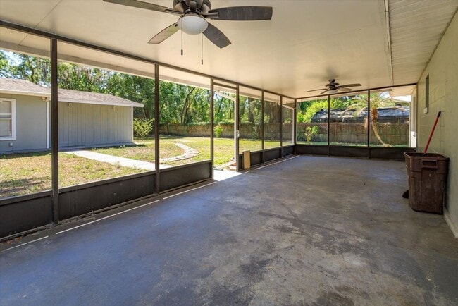 Building Photo - 3/1 Home With A Detached 1/1 Bd In-Law Suite And Detached Airconditioned Metal Storage