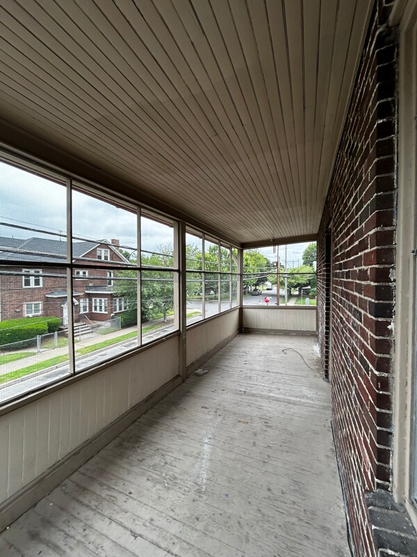 Building Photo - 719 Mercer Ave