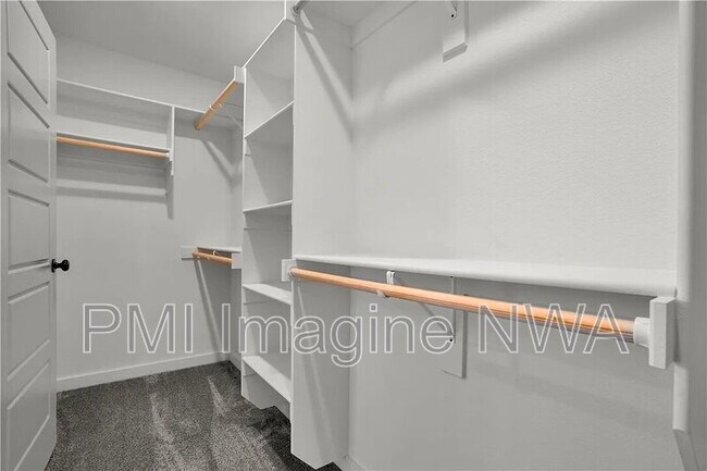 Building Photo - 54 Morvan Dr