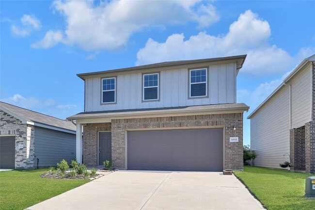 Building Photo - 14818 Calderon Dr