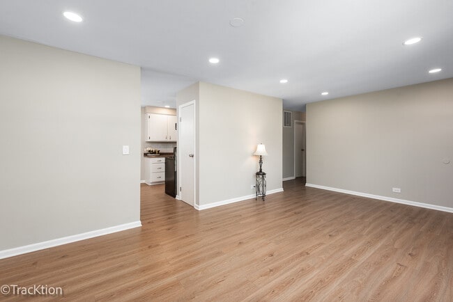 Building Photo - 146 Mohawk Dr