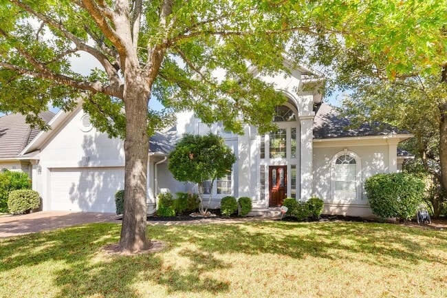 Primary Photo - Beautiful Home in Great Hills!