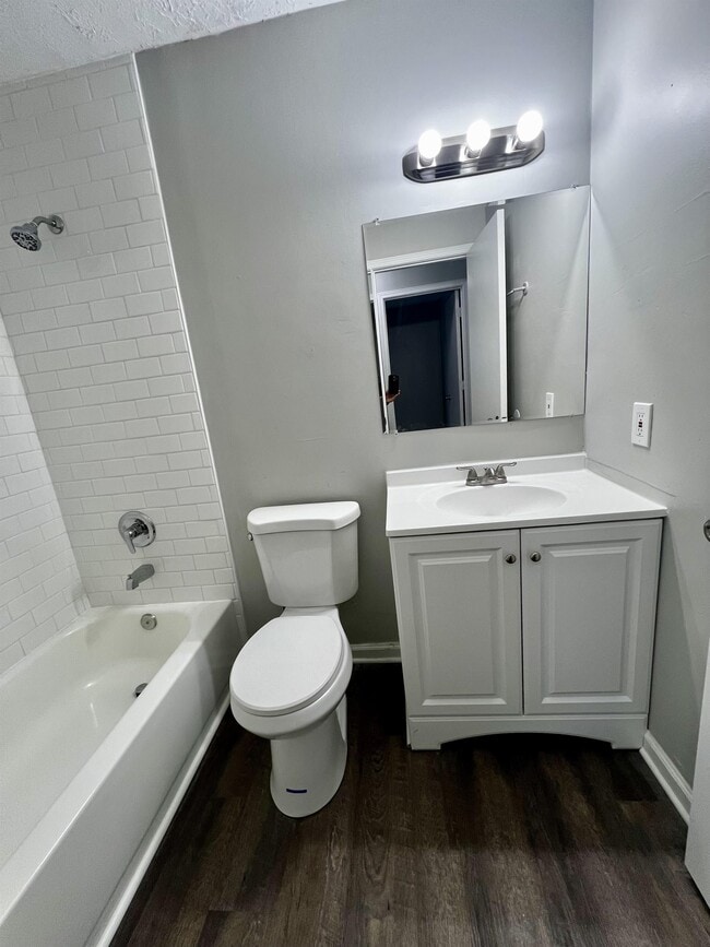 Building Photo - 11409 Deham Dr