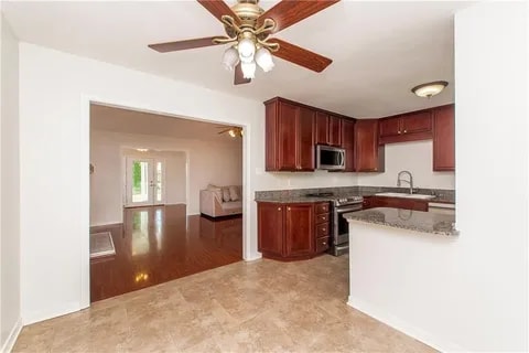 Building Photo - 8600 Trolley Ln