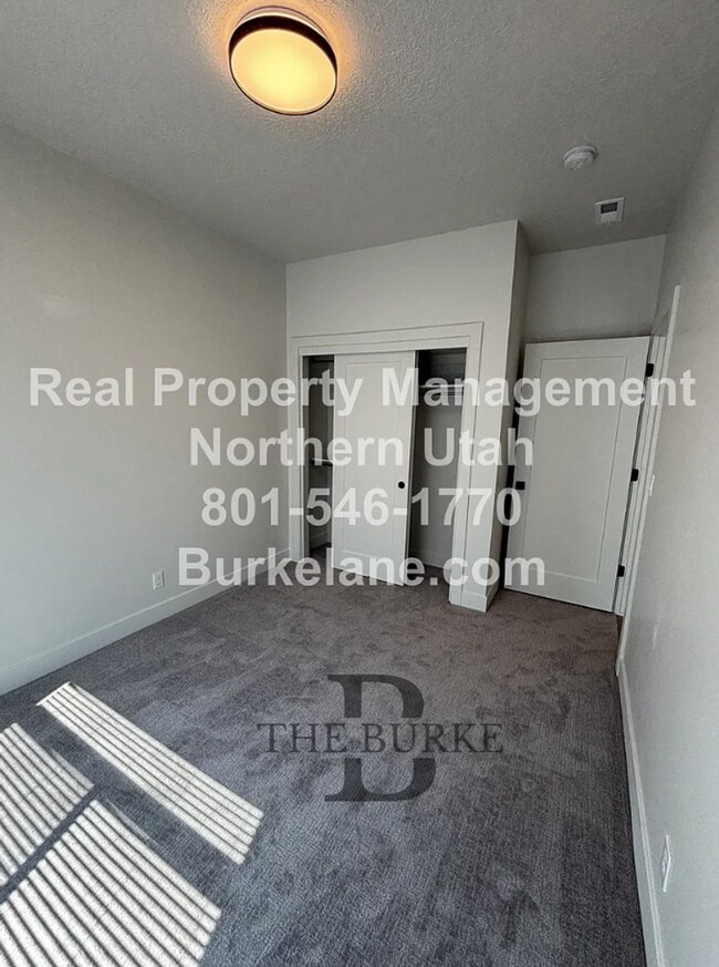 Building Photo - Newly Built 3 Bed 2.5 Bath Townhouse