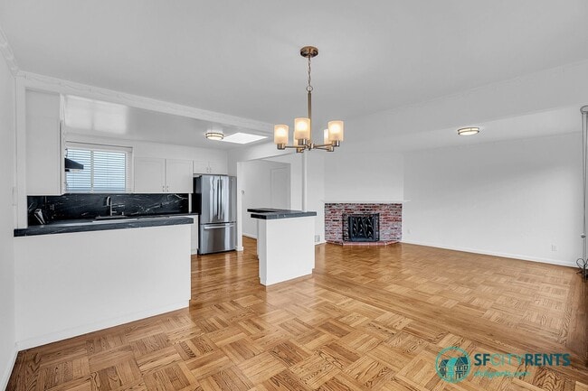 Building Photo - Noe Valley: Single Family Home w/ Views, D...