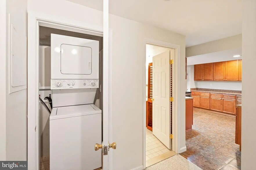 Building Photo - 8213 Crackling Fire Dr