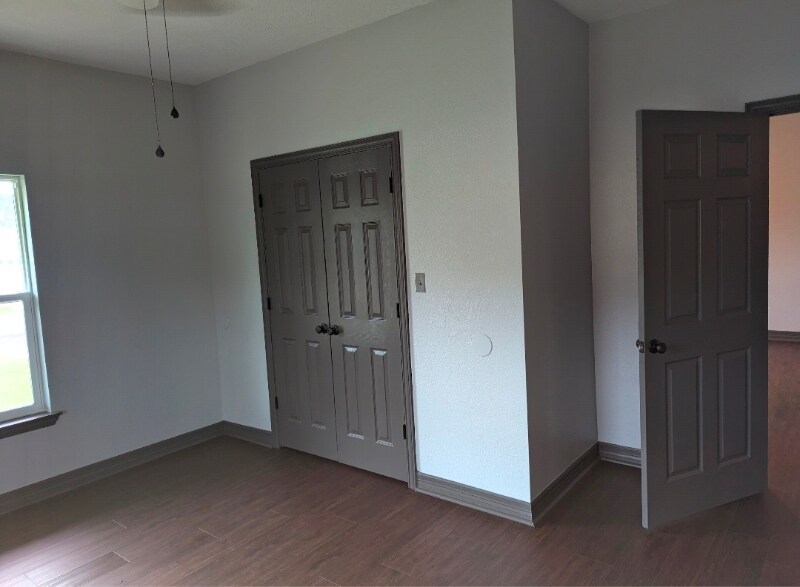 Building Photo - 723 S 33rd St