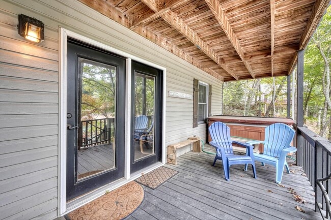 Building Photo - 3739 Pat Colwell Rd