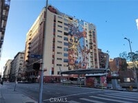 Building Photo - 312 W 5th St