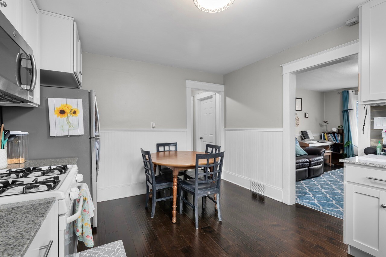 Kitchen - 432 S 100 E