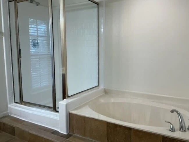 Building Photo - 2815 Sea Ledge Dr