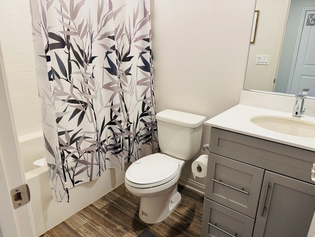 Building Photo - Experience Luxury Living With 4 Bedrooms o...