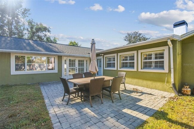 Building Photo - 4161 Rolling Springs Dr