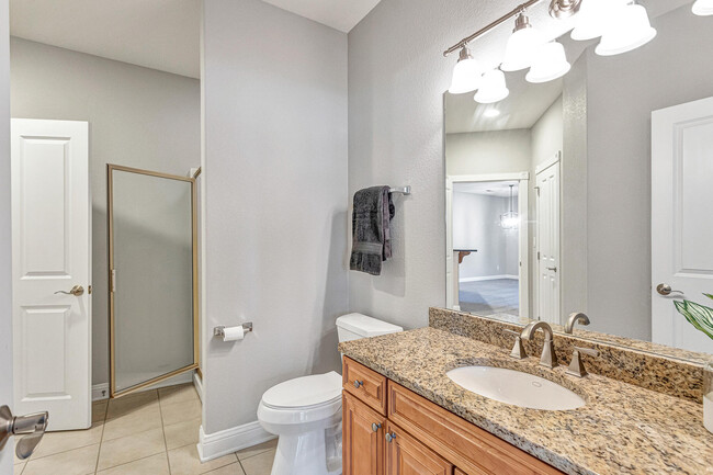 Building Photo - 4666 Sagewood Cir