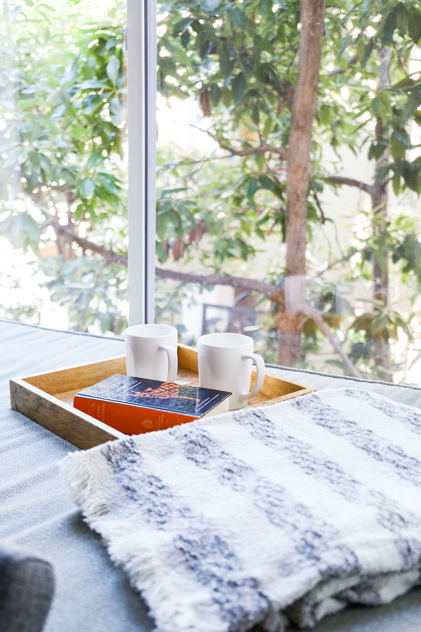 Building Photo - 2419 Fifth Ave