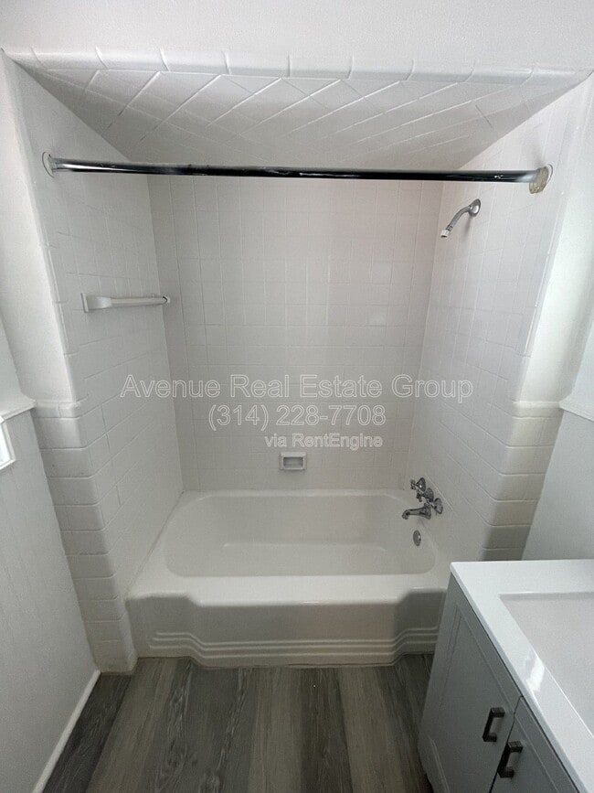 Building Photo - 2944 Moniteau Dr