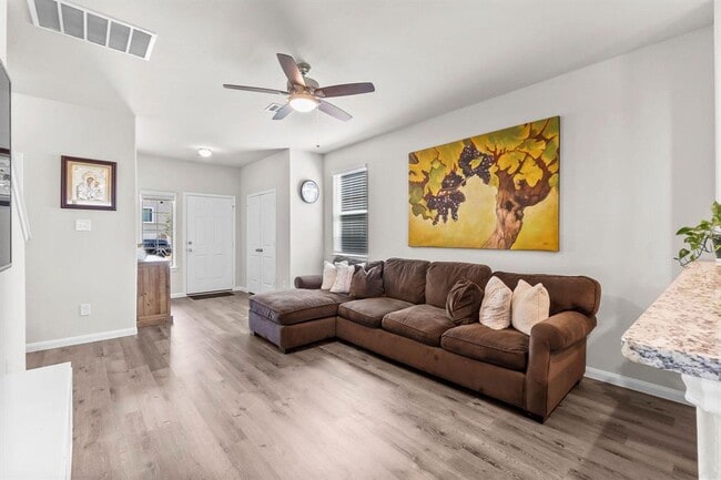 Building Photo - 2519 Steelhead Dr