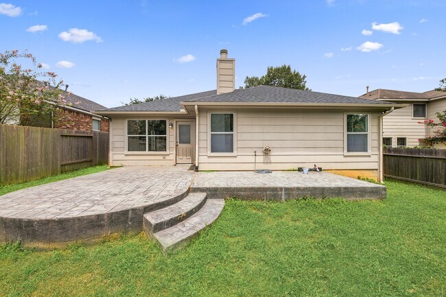 Building Photo - 4908 Summer Rain Dr