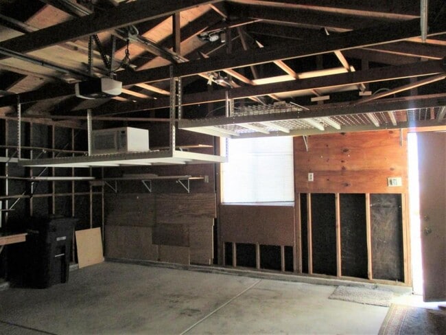 Building Photo - 2904 Peach Tree St