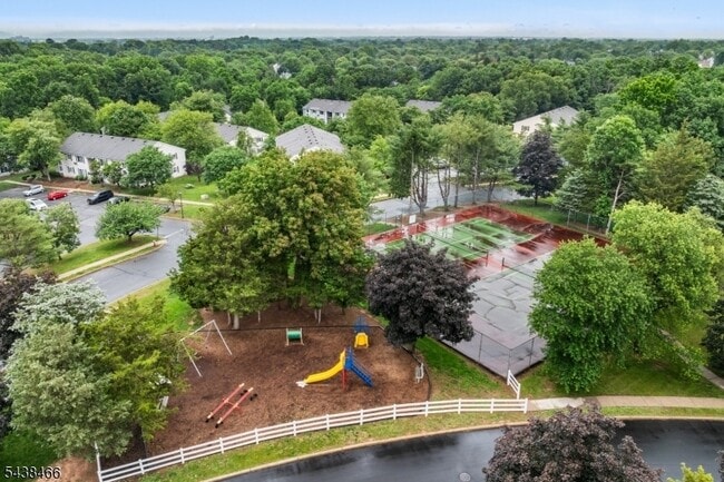 Building Photo - 111 Aimwick Ct