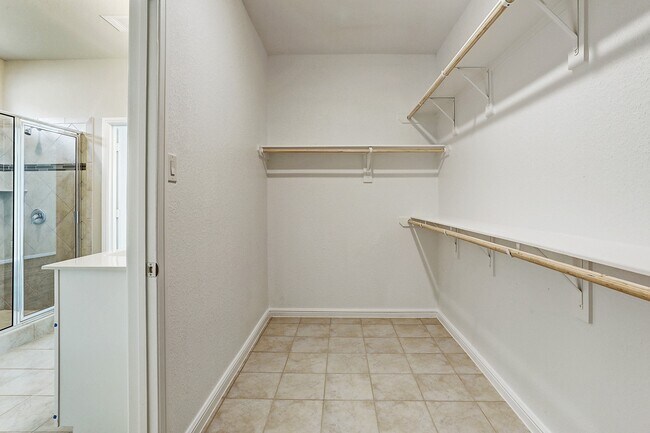 Building Photo - 18111 Alora Springs Trace