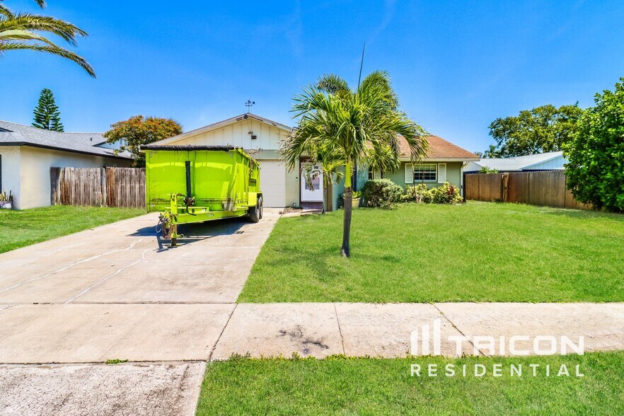Primary Photo - 2376 Millwood Ln
