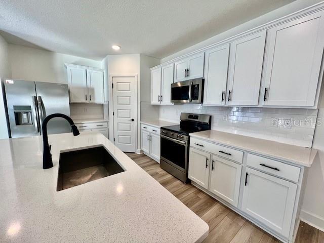 Building Photo - 1497 Laredo Ave