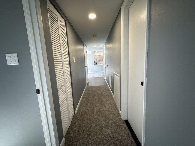 Building Photo - 316 White Horse Pike