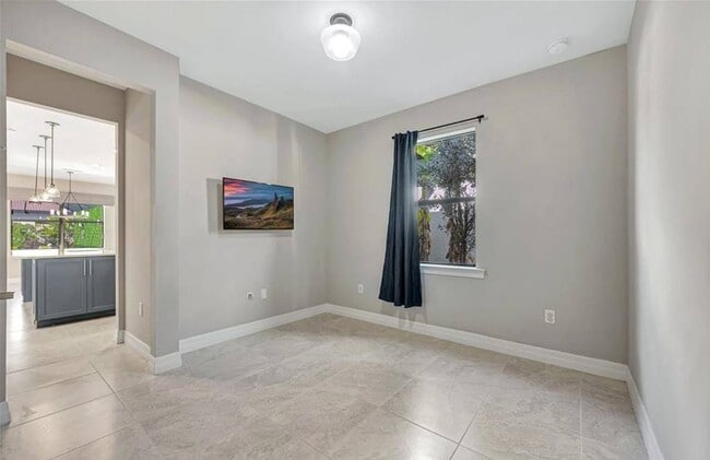 Building Photo - 7265 Wilton Dr N