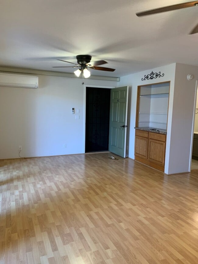 Building Photo - Maui Gardens ground floor 2 bedroom 1.5 ba...
