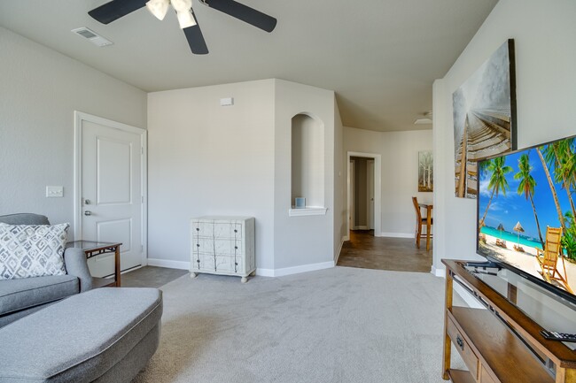 Primary Photo - 15971 S Crestview Dr