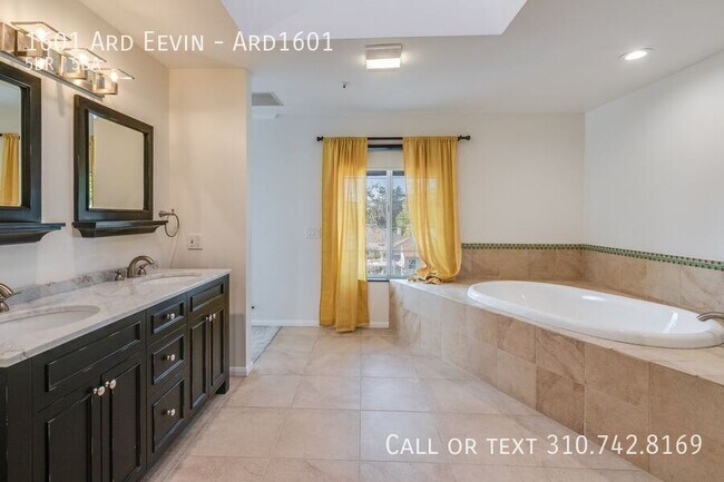 Building Photo - 1601 Ard Eevin Ave