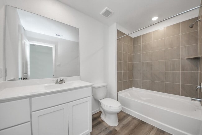 Building Photo - 943 Moon Drop Ln