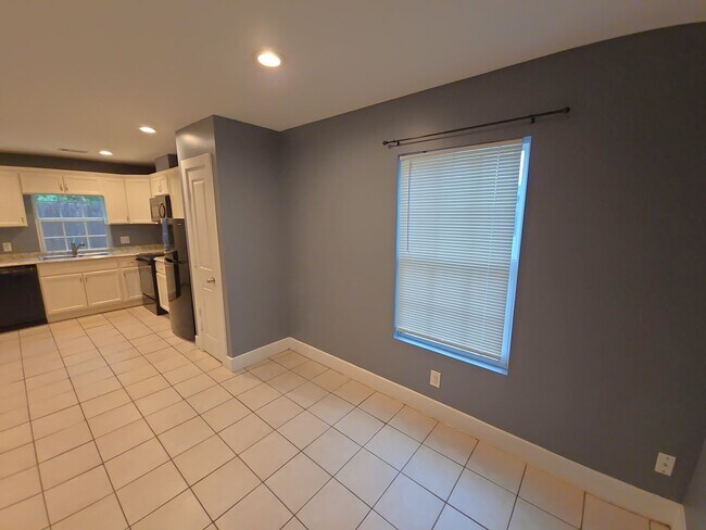 Building Photo - 11435 Raincove Dr