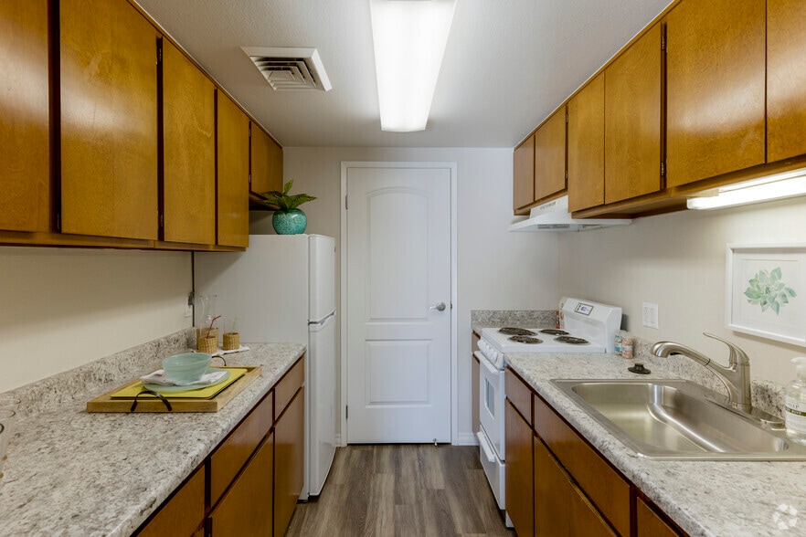 Beatitudes Campus - 2BR, 1BA - 730SF - Kitchen - Beatitudes Campus