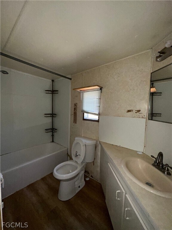 Building Photo - 8085 Tolles Dr